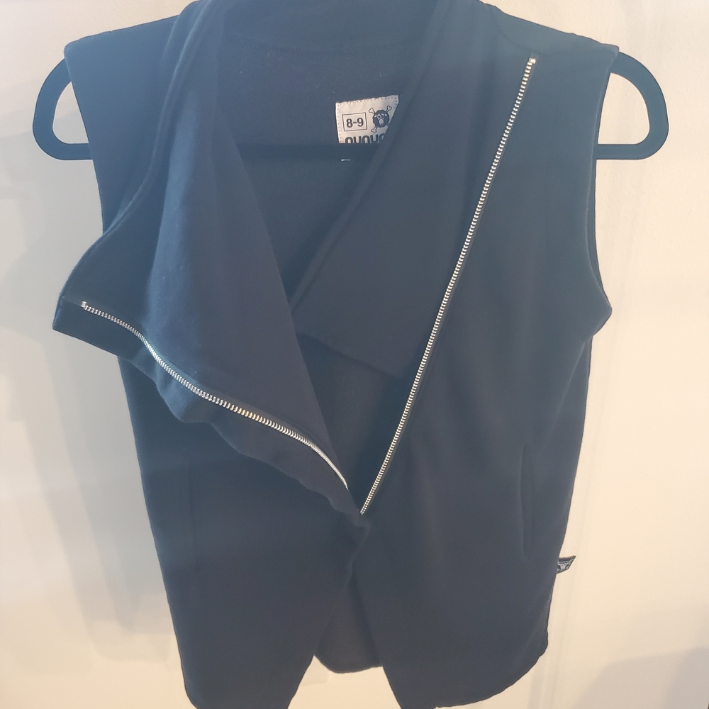 nununu Black Kids Vest (Girls 8-9 Years Old)